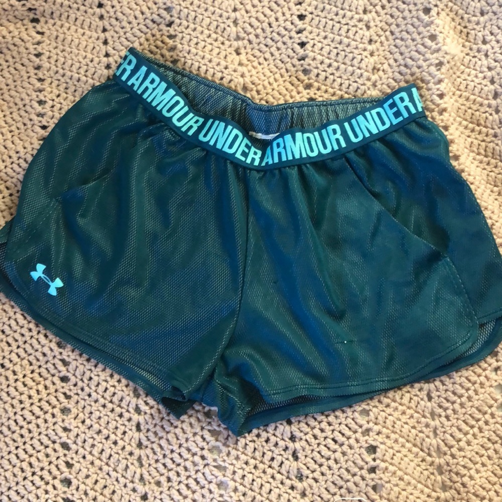 reflective shorts with pockets